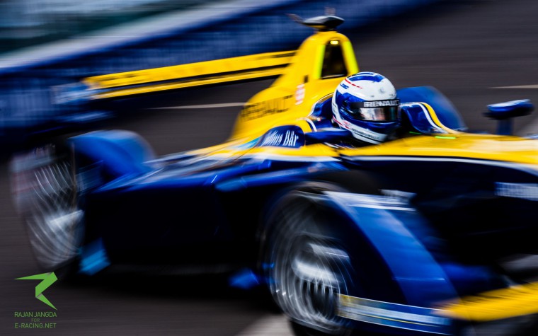 Renault e.Dams claims the streets of London in FP2