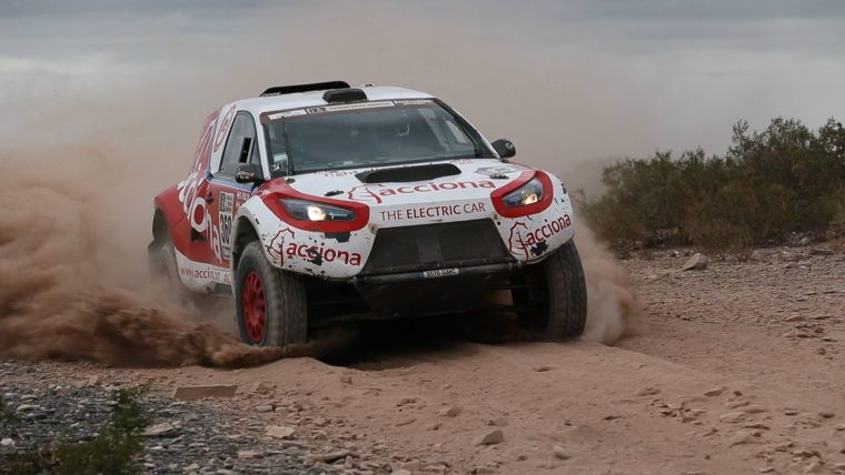 Electric vehicle completes gruelling Dakar Rally